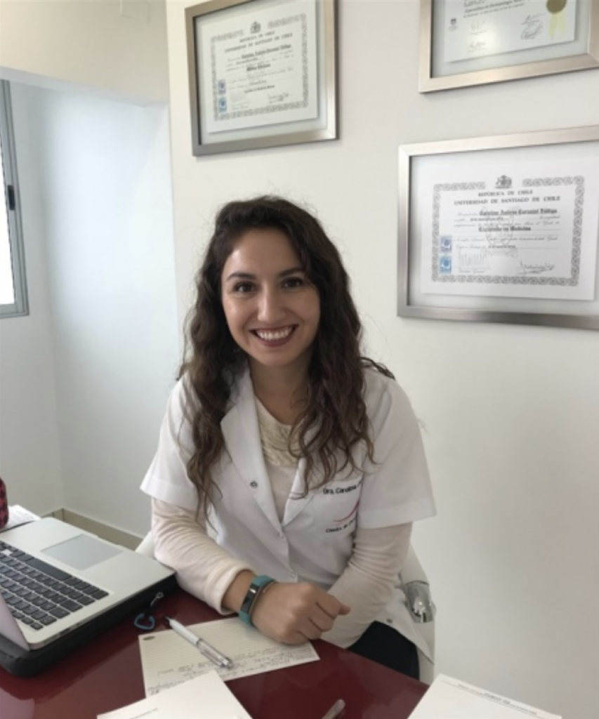 Dra. Carolina Carvajal Dermatóloga